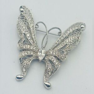 Silver Tone Butterfly Brooch Crystal Rhinestone Filigree Sparkle Icy